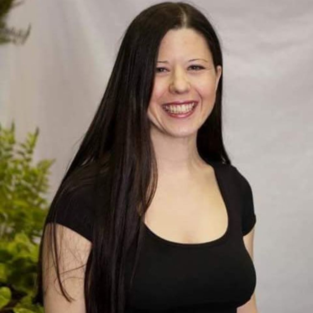 Meet your Posher, Rebecca
